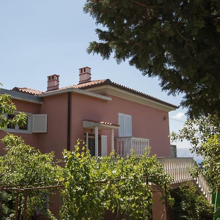 Apartments Josip By The Sea نوفي فينودولسكي المظهر الخارجي الصورة