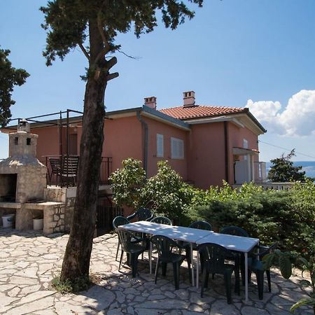Apartments Josip By The Sea نوفي فينودولسكي المظهر الخارجي الصورة