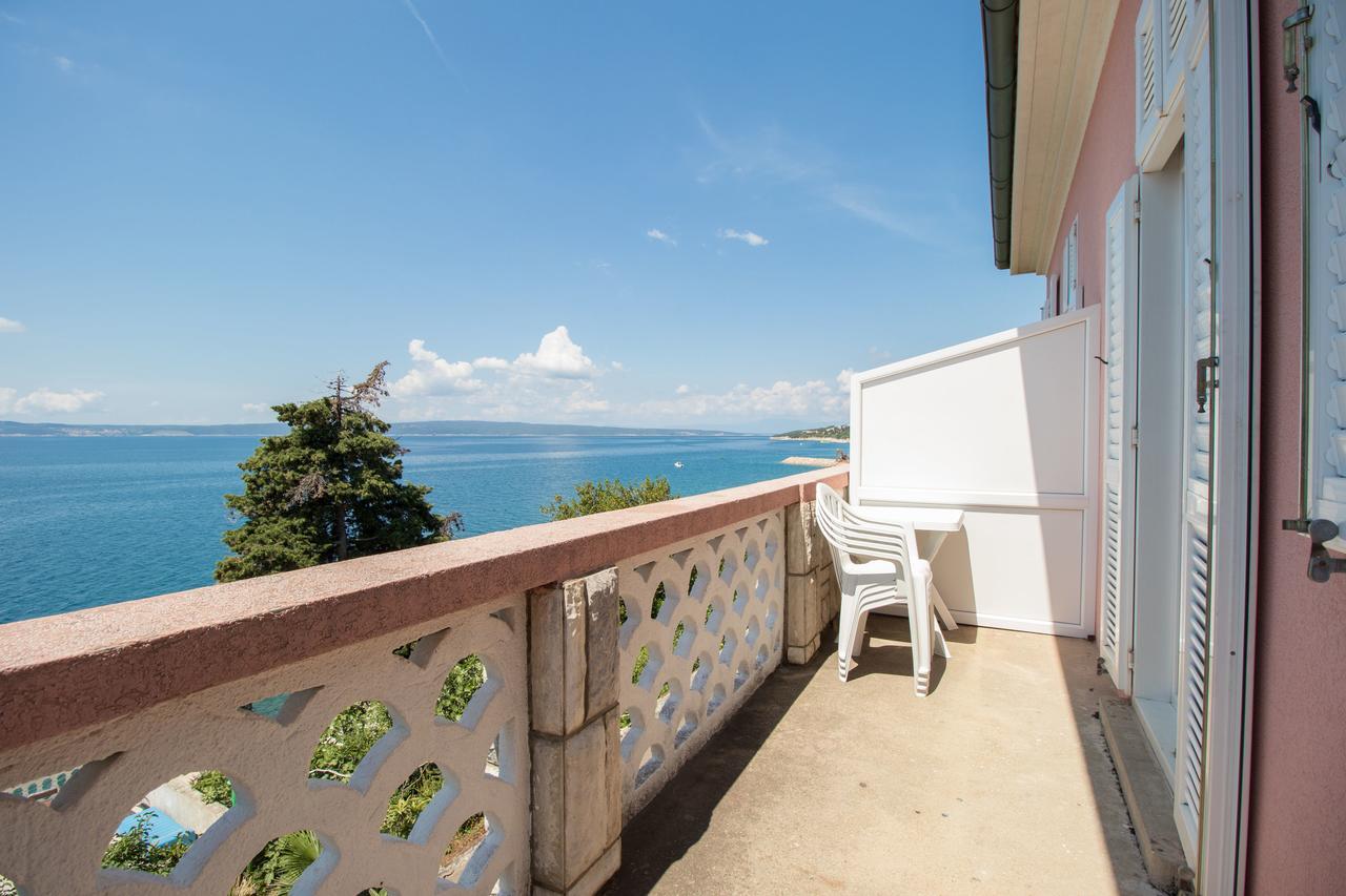 Apartments Josip By The Sea نوفي فينودولسكي المظهر الخارجي الصورة