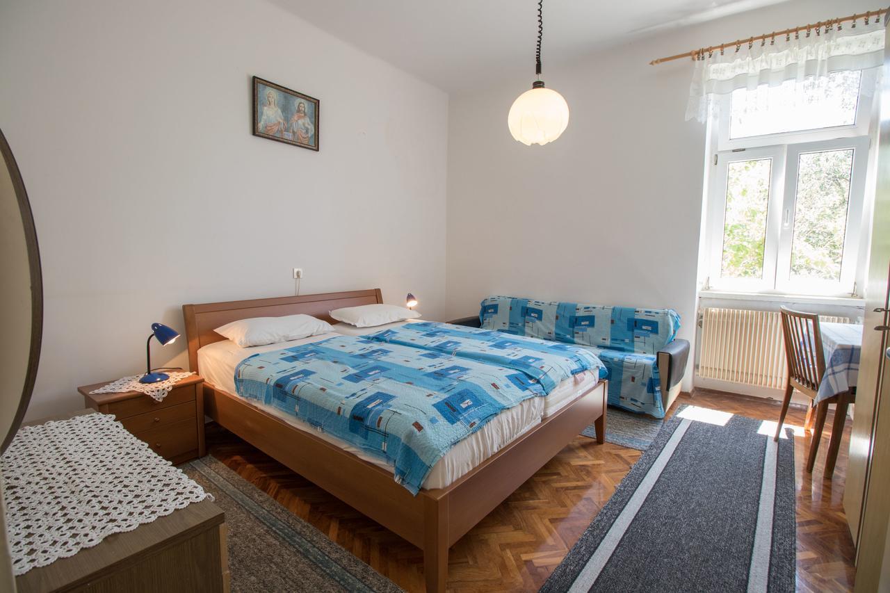 Apartments Josip By The Sea نوفي فينودولسكي المظهر الخارجي الصورة