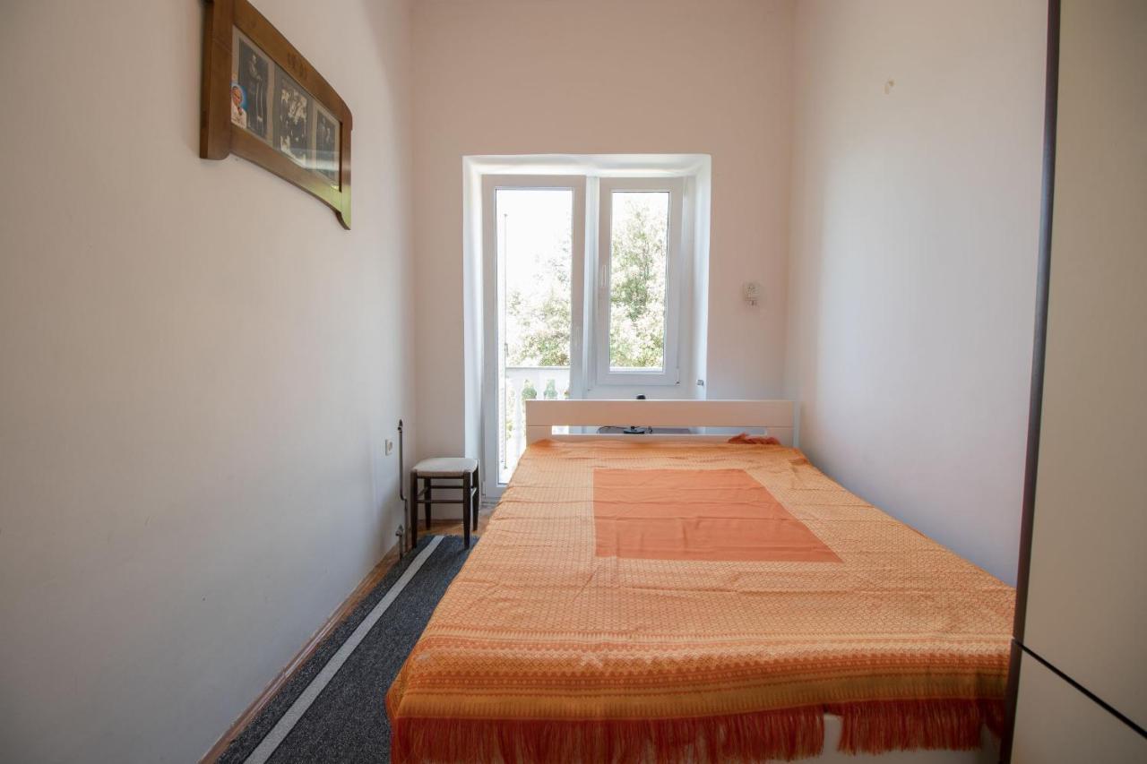 Apartments Josip By The Sea نوفي فينودولسكي المظهر الخارجي الصورة