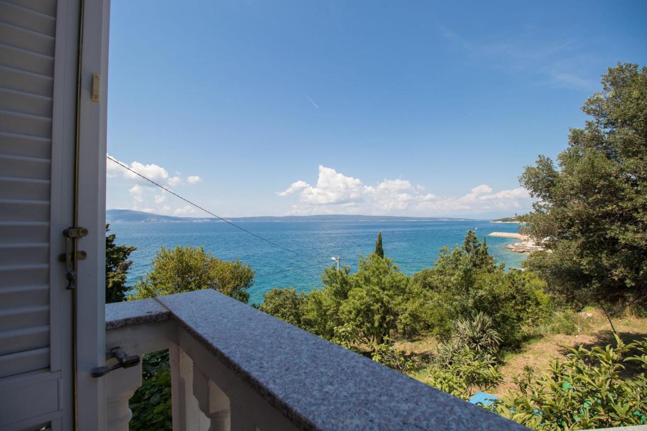 Apartments Josip By The Sea نوفي فينودولسكي المظهر الخارجي الصورة